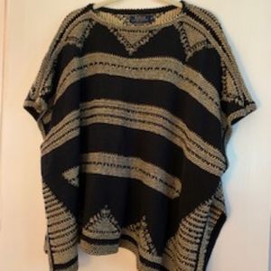 Beacon Print Poncho